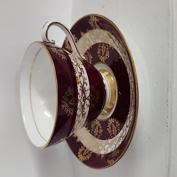 Royal Grafton Teacup and Saucer , Burgundy Gold Teacup , Bone China Tea Cup - Picture 5 of 6